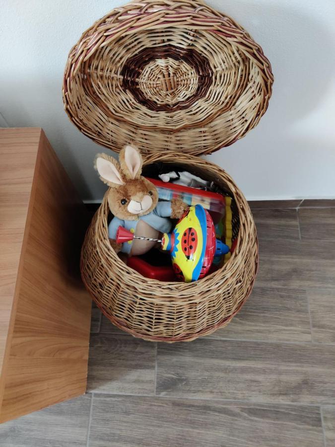 Apartman Biskupice Filakovo Eksteriør billede